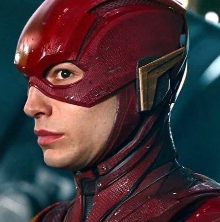 Ezra Miller in The Flash costume.